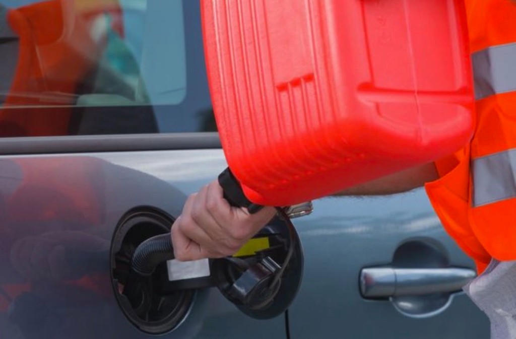 Emergency fuel delivery